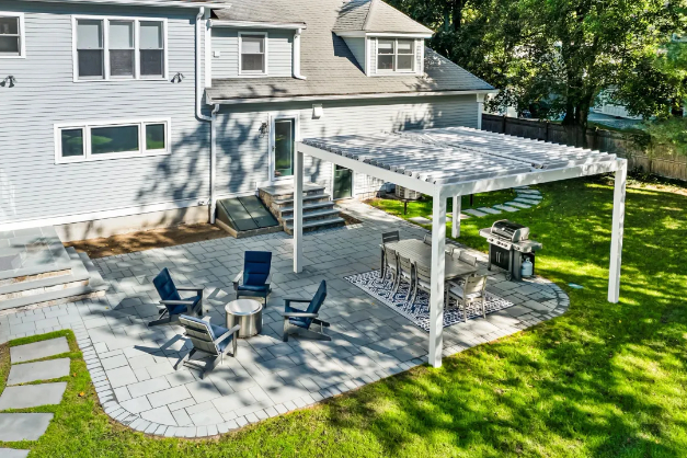 distinctive-pergolas-custom-design-national-millwork