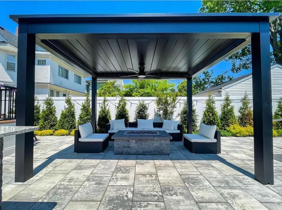 distinctive pergolas